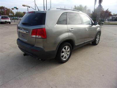 2012 Kia Sorento LX   - Photo 15 - Houston, TX 77040