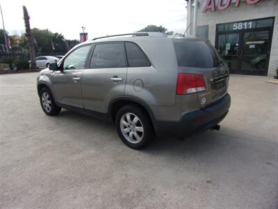 2012 Kia Sorento LX   - Photo 11 - Houston, TX 77040