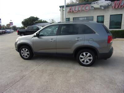 2012 Kia Sorento LX   - Photo 8 - Houston, TX 77040