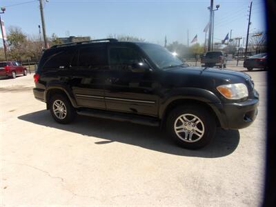 2005 Toyota Sequoia SR5   - Photo 25 - Houston, TX 77040