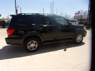 2005 Toyota Sequoia SR5   - Photo 20 - Houston, TX 77040