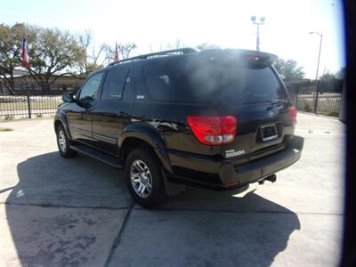 2005 Toyota Sequoia SR5   - Photo 24 - Houston, TX 77040