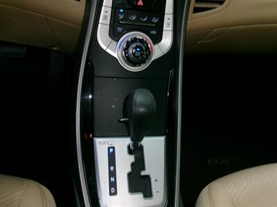 2012 Hyundai Elantra GLS   - Photo 25 - Houston, TX 77040