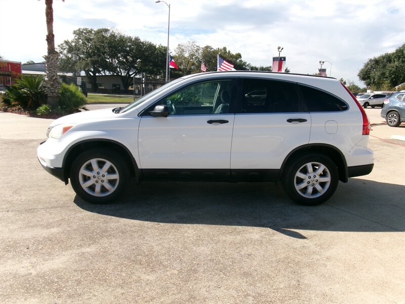 2011 Honda CR-V SE photo 25