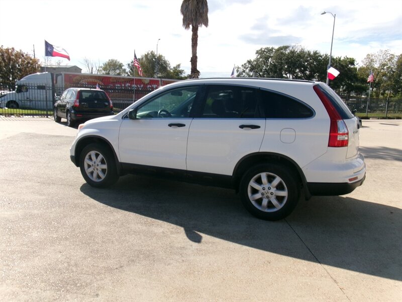 2011 Honda CR-V SE photo 11