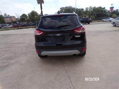 2013 Ford Escape Titanium   - Photo 8 - Houston, TX 77040