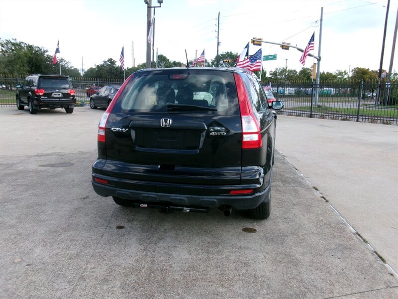 2011 Honda CR-V LX photo 18