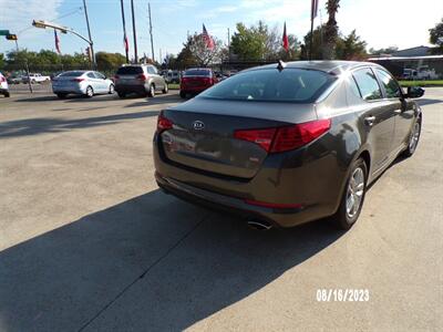 2014 Kia Optima LX   - Photo 12 - Houston, TX 77040
