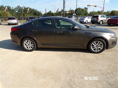 2014 Kia Optima LX   - Photo 14 - Houston, TX 77040