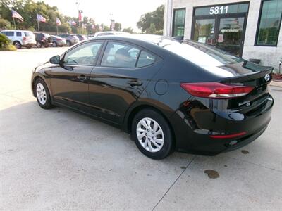 2017 Hyundai ELANTRA SE   - Photo 10 - Houston, TX 77040