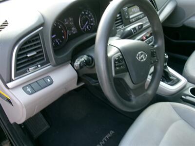 2017 Hyundai ELANTRA SE   - Photo 29 - Houston, TX 77040