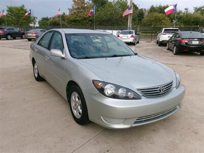 2005 Toyota Camry LE - Photo 16 - Houston, TX 77040