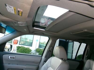 2009 Honda Pilot Touring w/Navi w/DVD   - Photo 19 - Houston, TX 77040