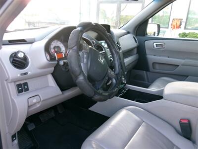 2009 Honda Pilot Touring w/Navi w/DVD   - Photo 17 - Houston, TX 77040