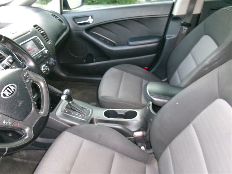 2014 Kia Forte EX - Photo 25 - Houston, TX 77040