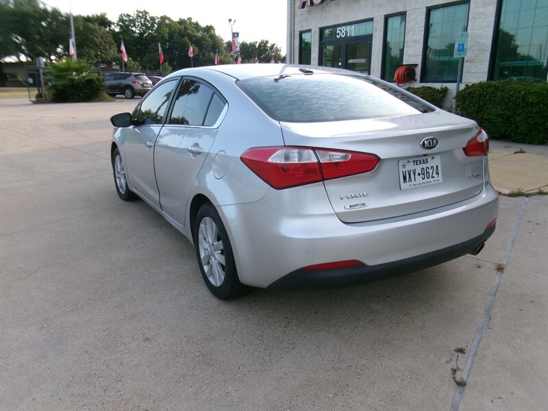 2014 Kia Forte EX - Photo 7 - Houston, TX 77040