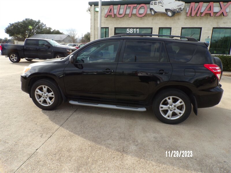 2012 Toyota RAV4 Base photo 6