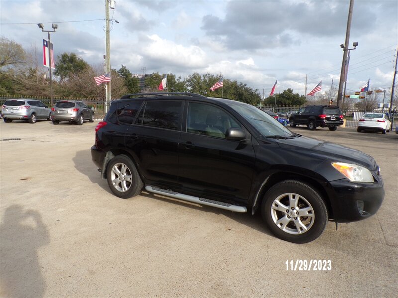 2012 Toyota RAV4 Base photo 13