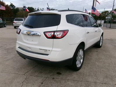 2015 Chevrolet Traverse LT   - Photo 19 - Houston, TX 77040