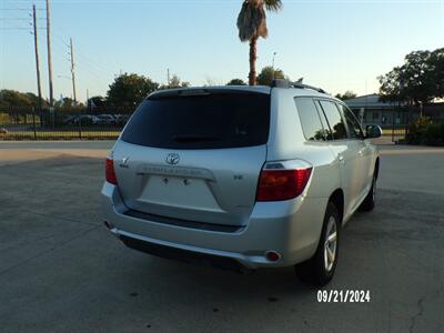 2008 Toyota Highlander   - Photo 13 - Houston, TX 77040