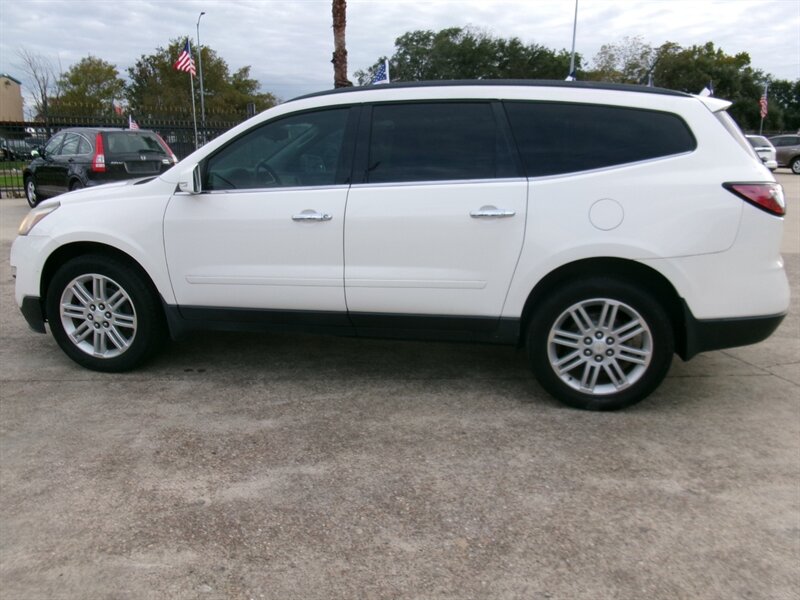 2015 Chevrolet Traverse LT - Photo 10 - Houston, TX 77040