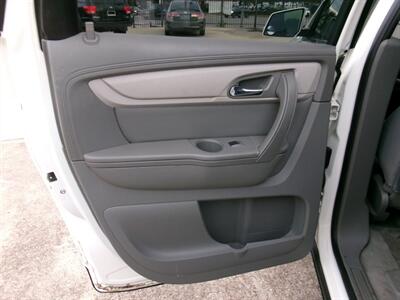 2015 Chevrolet Traverse LT - Photo 44 - Houston, TX 77040