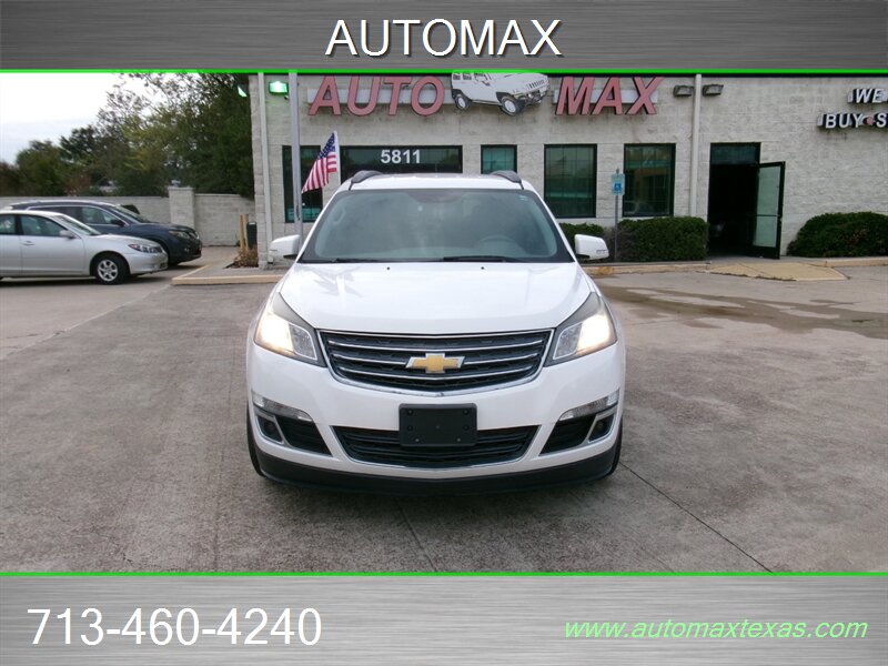 2015 Chevrolet Traverse LT   - Photo 1 - Houston, TX 77040
