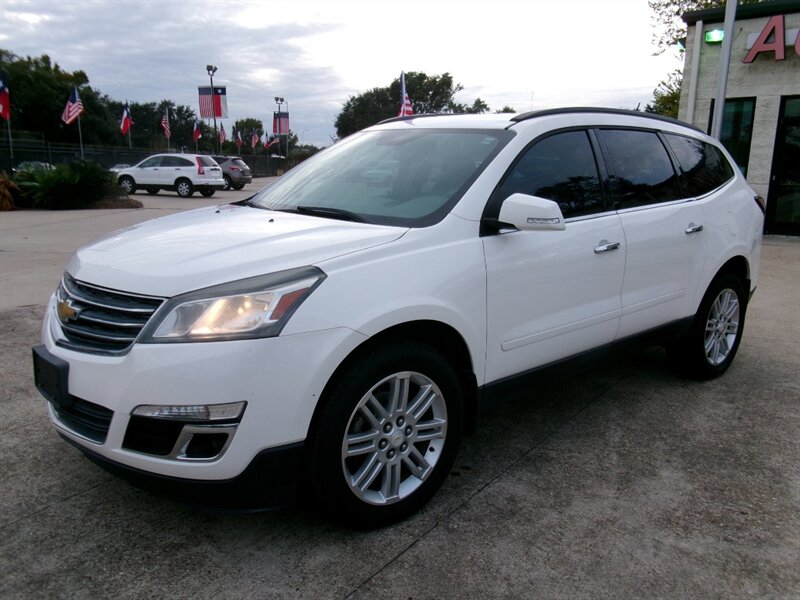 2015 Chevrolet Traverse LT - Photo 5 - Houston, TX 77040
