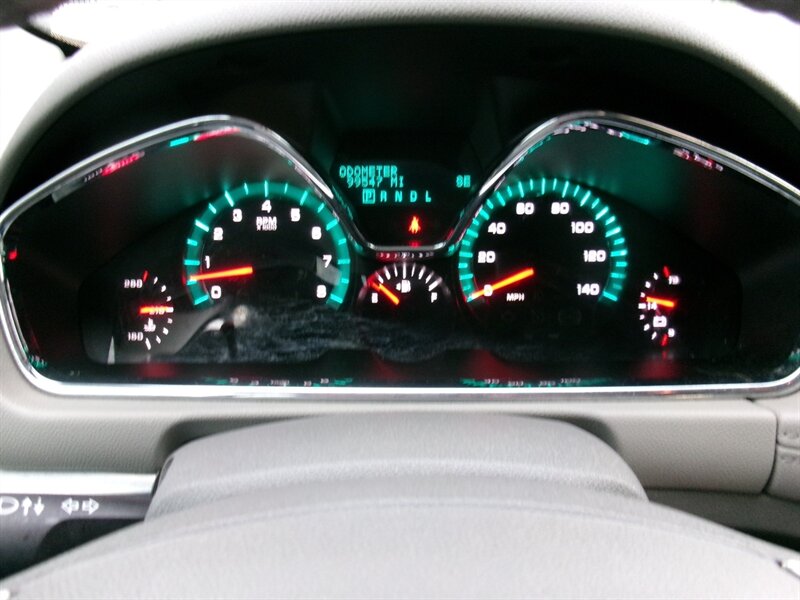 2015 Chevrolet Traverse LT - Photo 37 - Houston, TX 77040