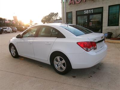 2014 Chevrolet Cruze 1LT Auto   - Photo 9 - Houston, TX 77040