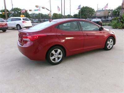 2012 Hyundai ELANTRA GLS - Photo 18 - Houston, TX 77040