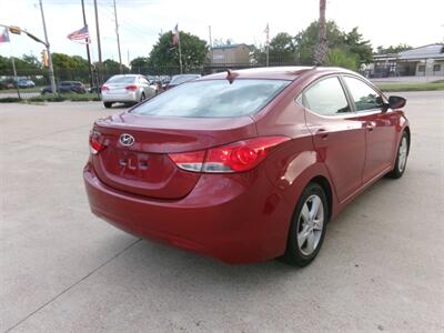 2012 Hyundai ELANTRA GLS - Photo 16 - Houston, TX 77040