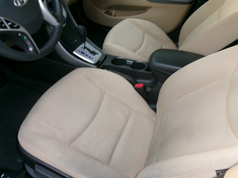2012 Hyundai ELANTRA GLS - Photo 23 - Houston, TX 77040