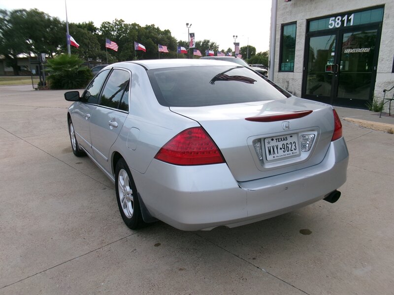 2007 Honda Accord Special Edition - Photo 9 - Houston, TX 77040
