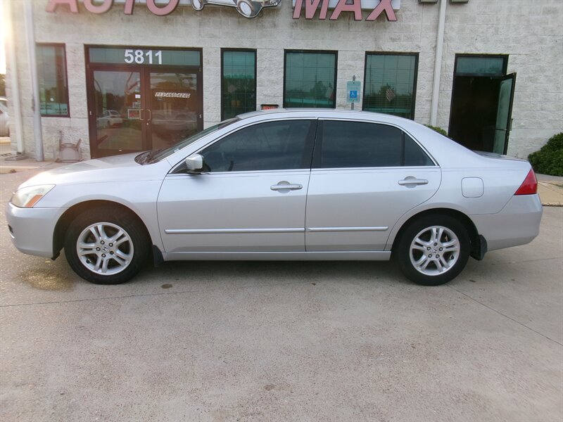 2007 Honda Accord Special Edition - Photo 5 - Houston, TX 77040