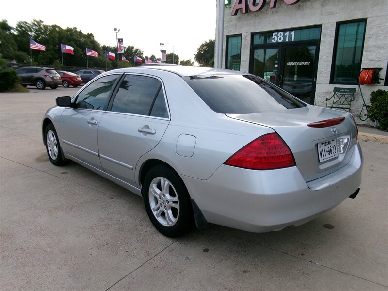 2007 Honda Accord Special Edition - Photo 8 - Houston, TX 77040