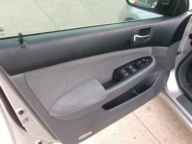 2007 Honda Accord Special Edition - Photo 20 - Houston, TX 77040