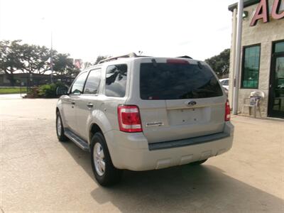 2008 Ford Escape XLT   - Photo 12 - Houston, TX 77040