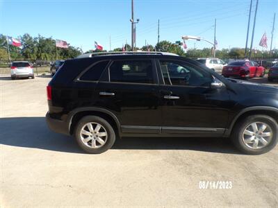 2012 Kia Sorento LX   - Photo 15 - Houston, TX 77040