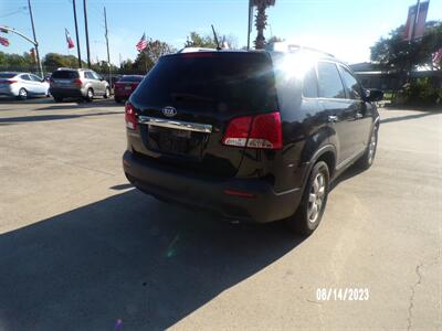 2012 Kia Sorento LX   - Photo 13 - Houston, TX 77040