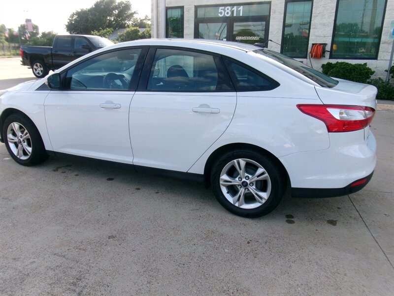 2014 Ford Focus SE - Photo 8