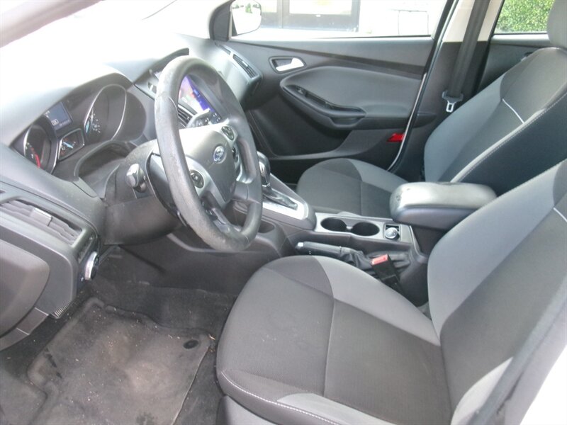2014 Ford Focus SE - Photo 30