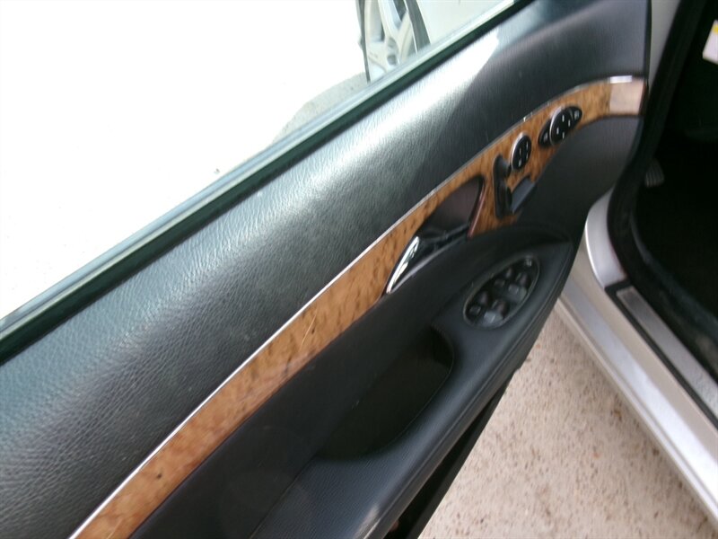 2009 Mercedes-Benz E 350 - Photo 20 - Houston, TX 77040