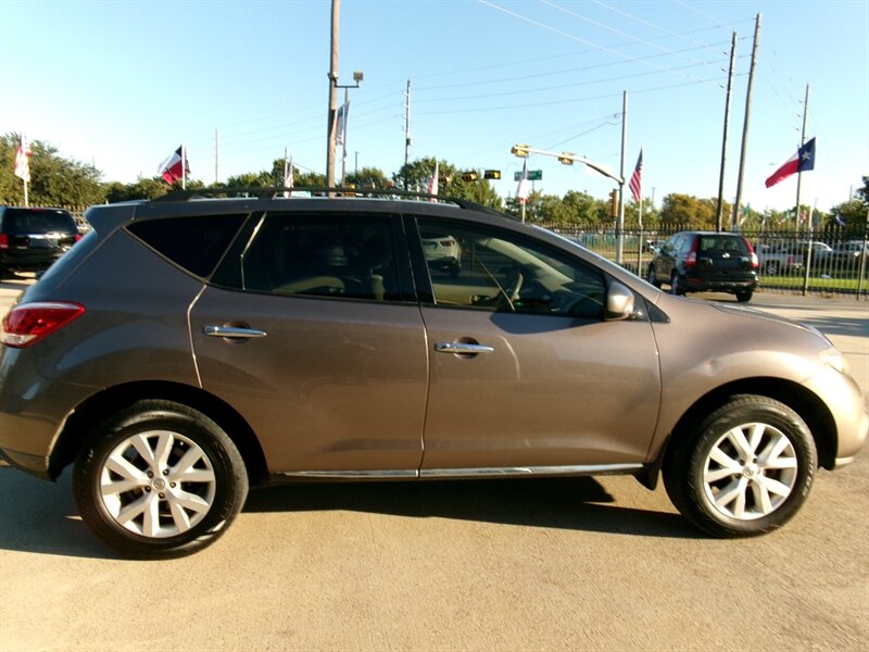 2011 Nissan Murano SL photo 15