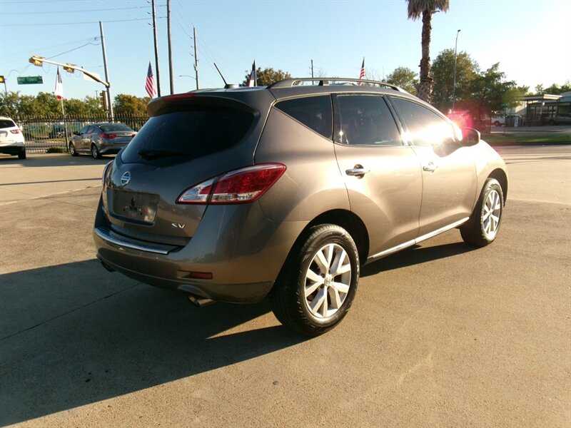 2011 Nissan Murano SL photo 13