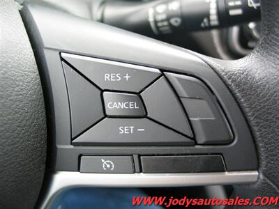 2020 Nissan Kicks S S, FWD, 1.6L I4 , LOW, LOW 25,000 MILES - Photo 11 - North Platte, NE 69101