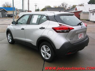 2020 Nissan Kicks S S, FWD, 1.6L I4 , LOW, LOW 25,000 MILES - Photo 27 - North Platte, NE 69101
