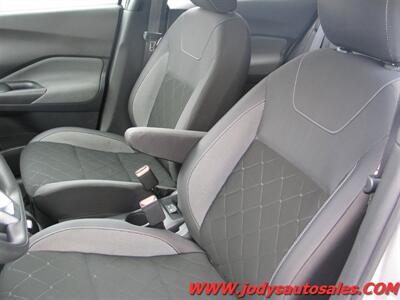 2020 Nissan Kicks S S, FWD, 1.6L I4 , LOW, LOW 25,000 MILES - Photo 5 - North Platte, NE 69101