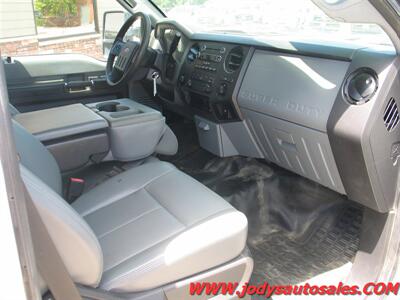 2015 Ford F-250 XL  XL, Crew-CAB, Diesel 4WD, 8' Steak Bed, 66,000 LOW MILES - Photo 18 - North Platte, NE 69101