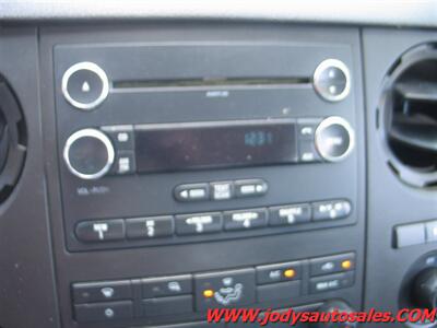 2015 Ford F-250 XL  XL, Crew-CAB, Diesel 4WD, 8' Steak Bed, 66,000 LOW MILES - Photo 14 - North Platte, NE 69101